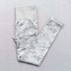 Seamless Camo Leggings Gyamshark DUPE